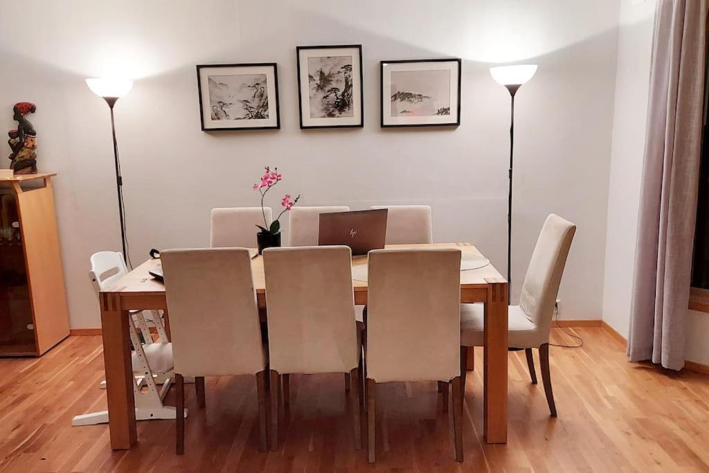 Large Home In Sola Tananger 외부 사진